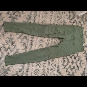 Alphalete halo leggings